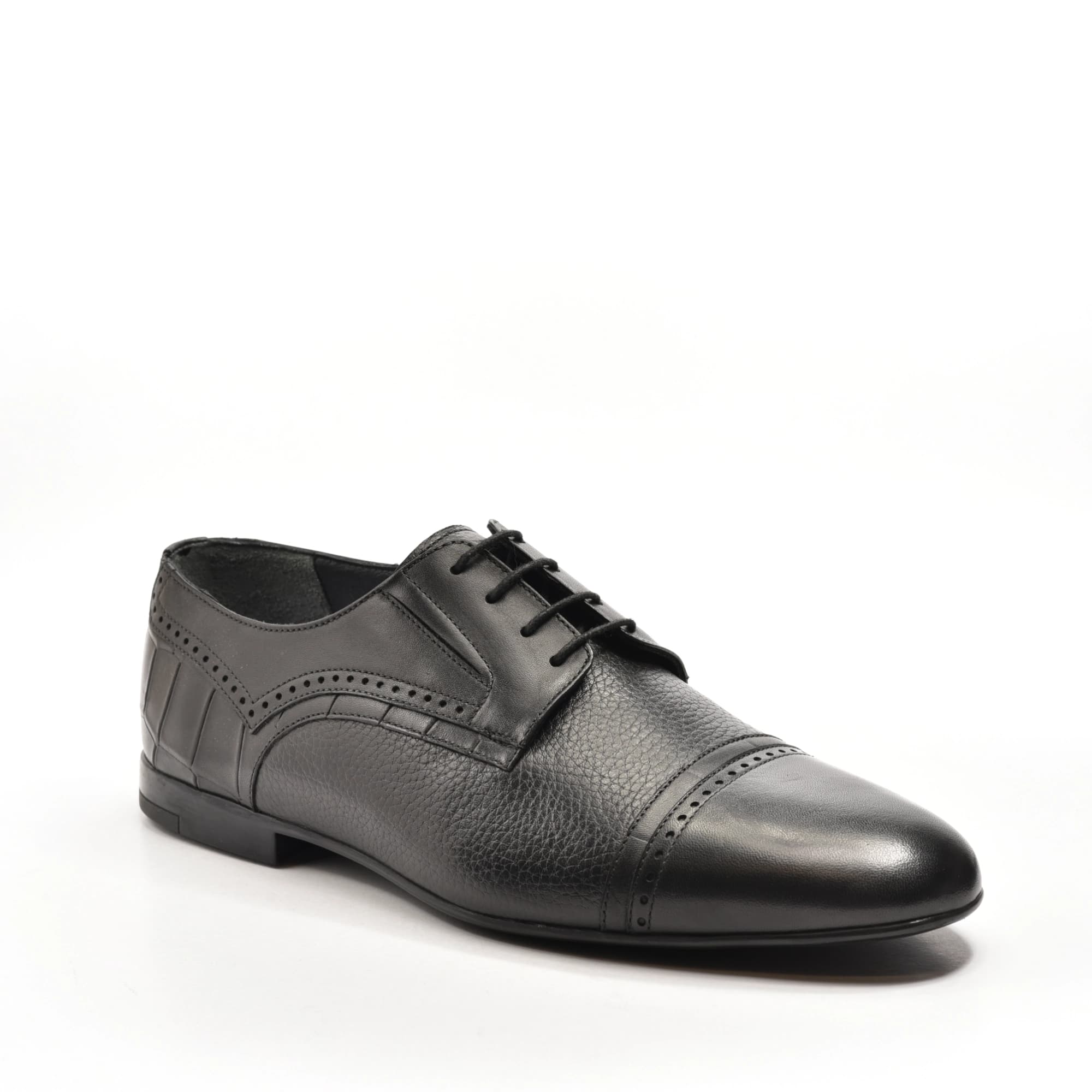 Cap-Toe Derby in Black Grained & Croco Mix