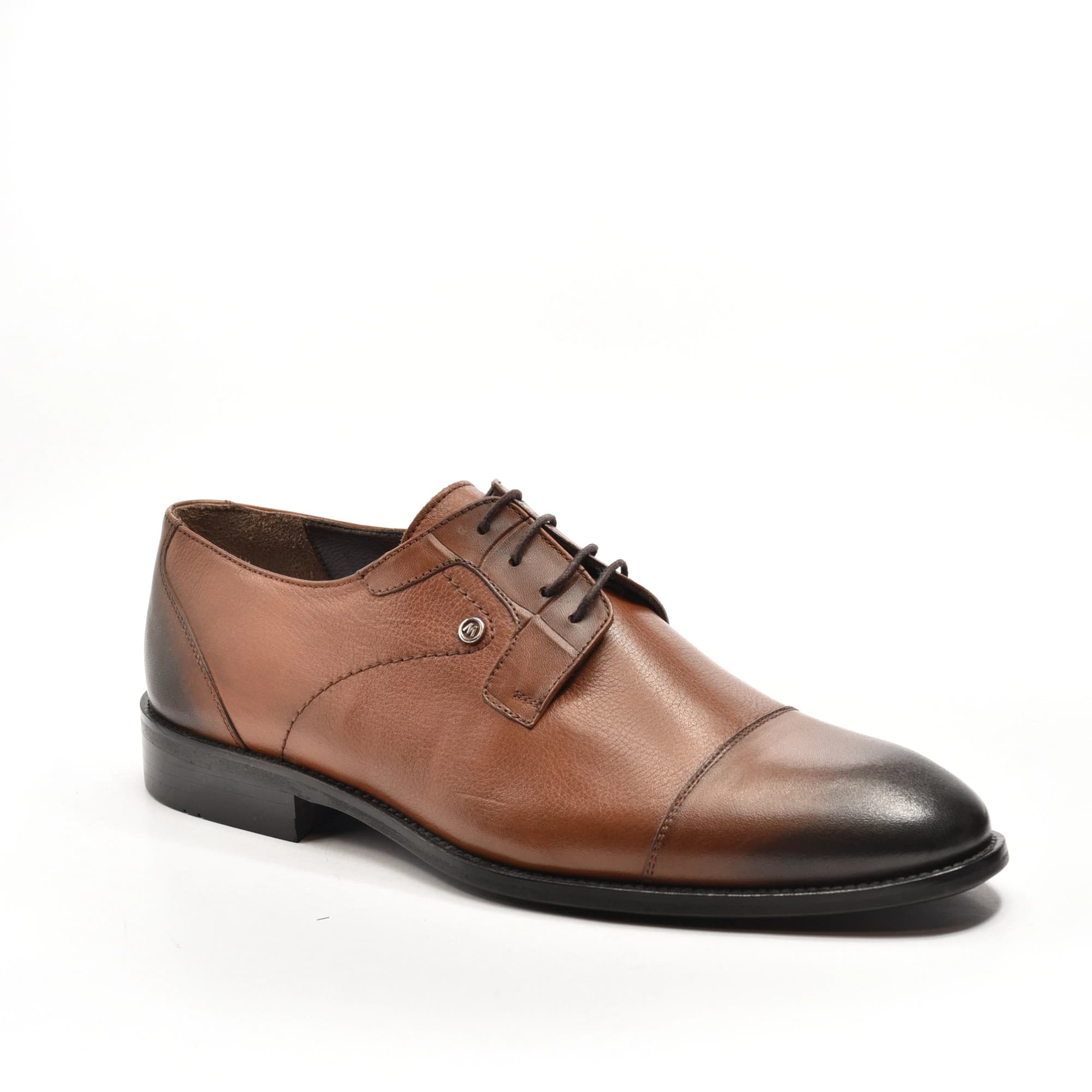 Cap-Toe Derby in Tan Grained Calf